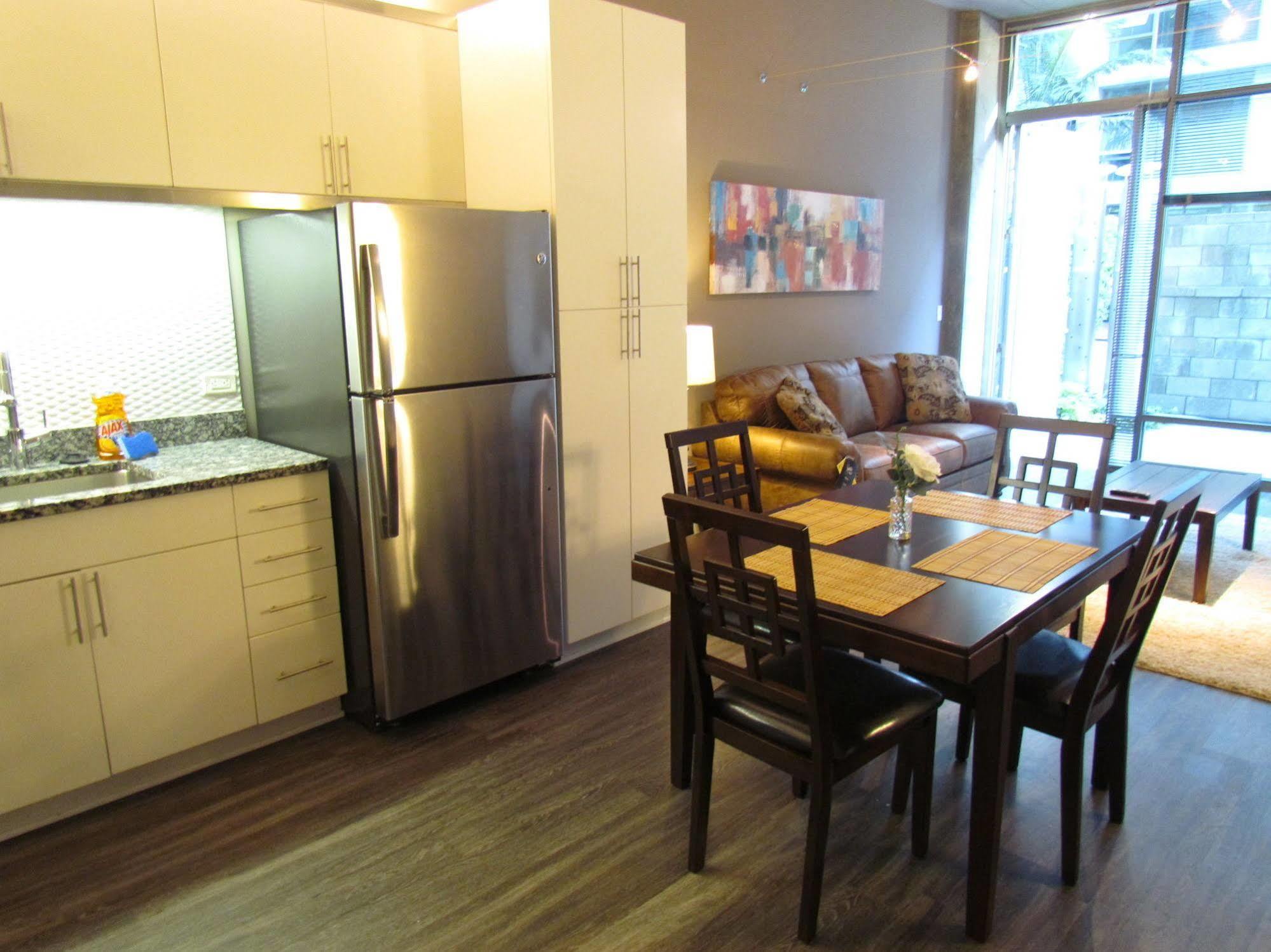 Luxury Loft Next To Staples Center Hotel